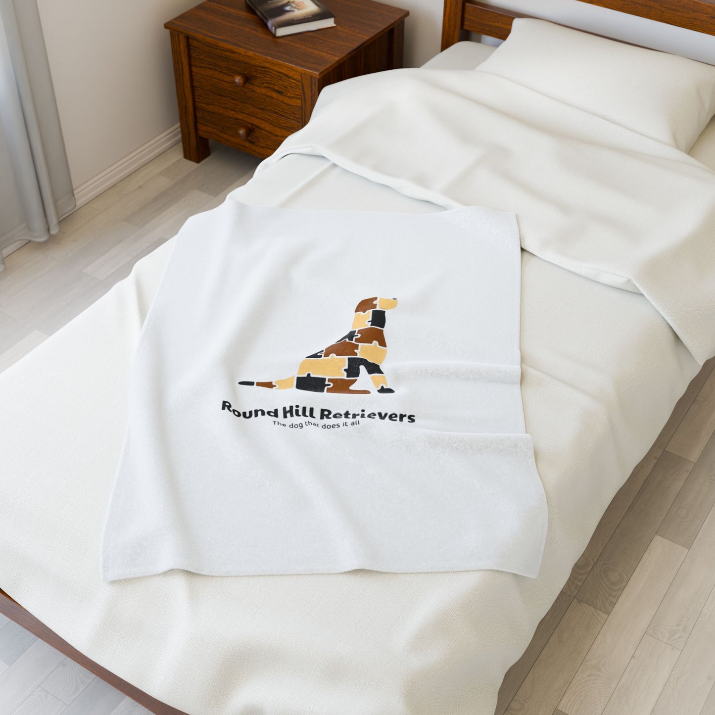 Round Hill Retrievers Plush Blanket