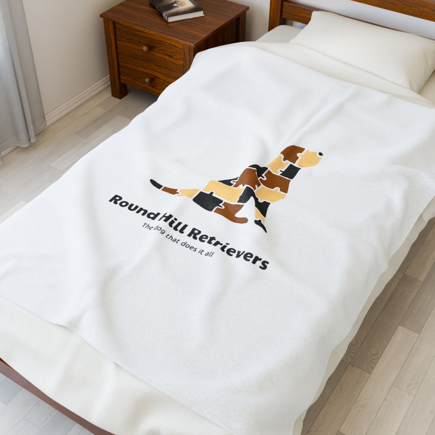Round Hill Retrievers Plush Blanket